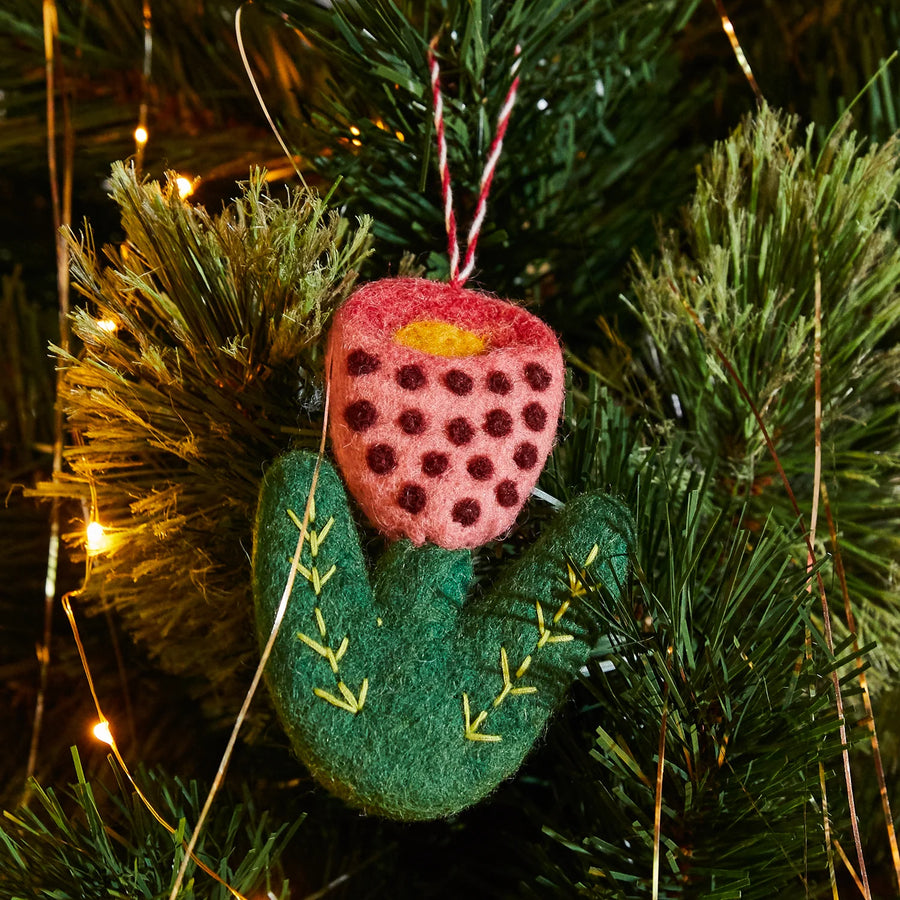 Bianka Tulip Decoration - Sage & Clare