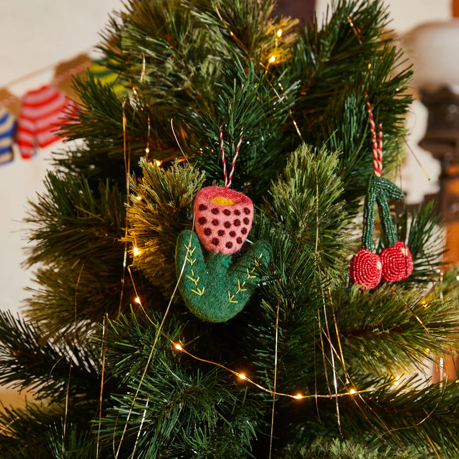 Bianka Tulip Decoration - Sage & Clare