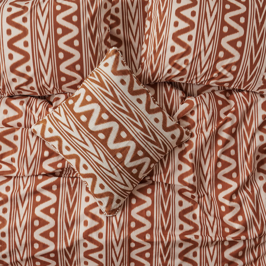 Ikat & Dreams Coconut Cotton Quilt Cover - Kip & Co.