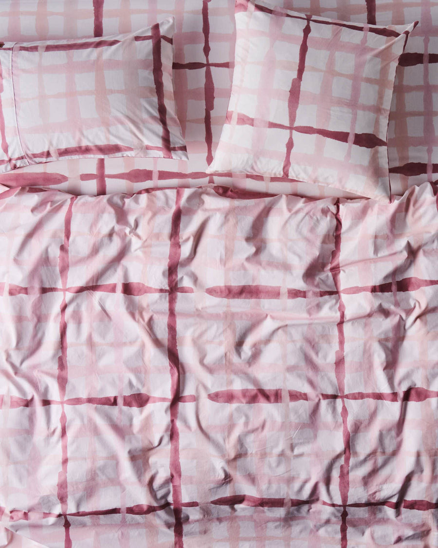 Inky Wink Pink Organic Cotton Quilt Cover - Kip & Co.