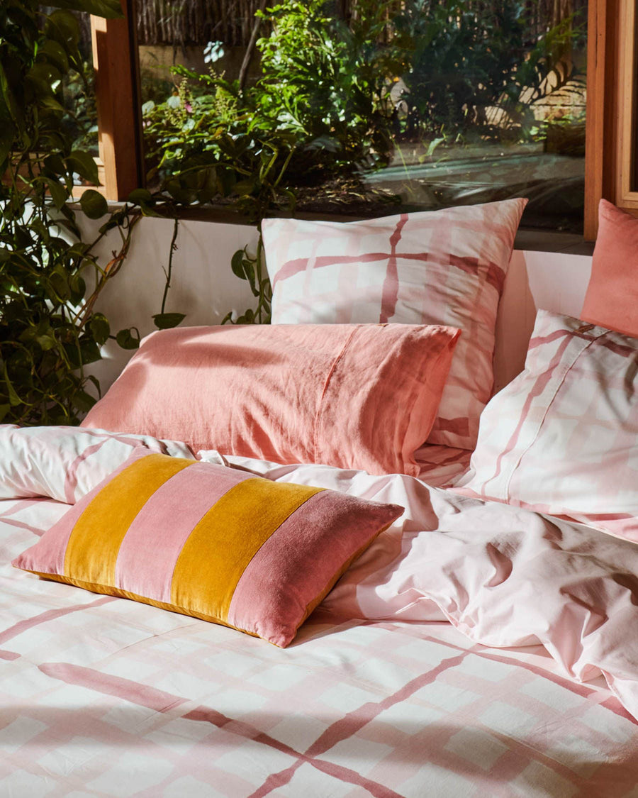 Inky Wink Pink Organic Cotton Quilt Cover - Kip & Co.